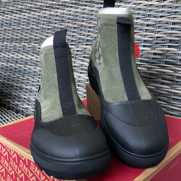 Vans Colfax Boot Suede Grape Leaf/Black WMNS - Picture 8 of 16